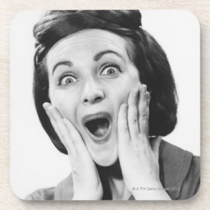 Vrouw maakt gezicht onderzetter