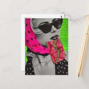 Vrouw Met Aardbeistas Surrealistische Collage Briefkaart