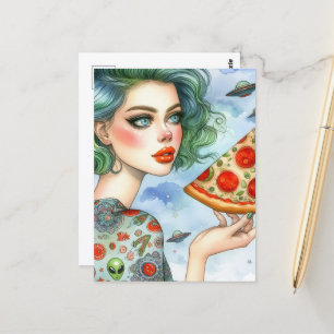 Vrouw met een grote plak pizza en UFO's Briefkaart