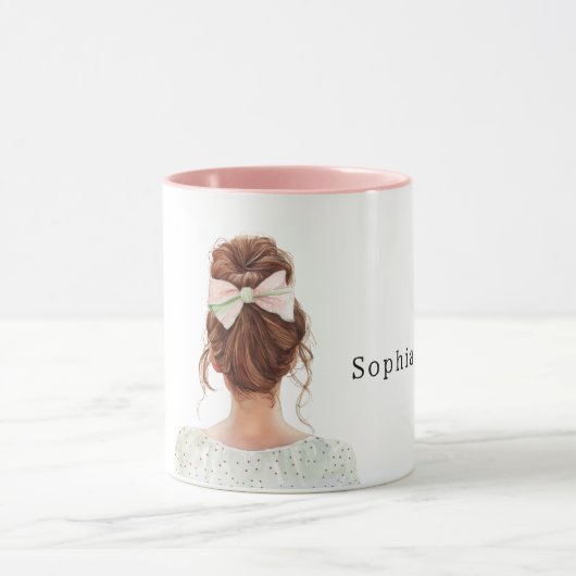 Vrouw met rood haar en roze strik mok (Midden)