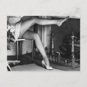 Vrouw met vuurhaard B&W Briefkaart