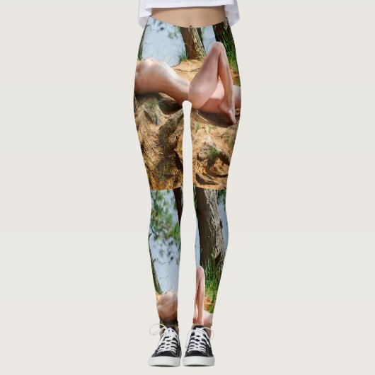 Vrouw Model Zonnebaden Thunder_Cove Leggings (Voorkant)