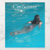 Vrouw model zwemmen Thunder_Cove Wijn Etiket (Enkel label)