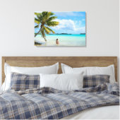 Vrouw onder een palmboom in het Pacifische canvas (Insitu (Slaapkamer))