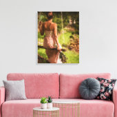 Vrouw op een schommel met bloemen canvas afdruk (Insitu (Woonkamer))