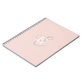 Vrouwelijk Stijlvol Monogram Typografie Blush Roze Notitieboek (Linkerzijde)