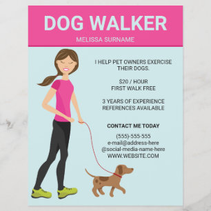 Vrouwelijke hondenuitlater met een bruine hond ill flyer