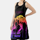 Vrouwen delen liefde op een BBQ-bijeenkomst in de  Schort (Insitu)