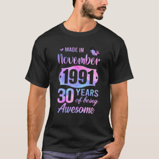 Vrouwen die 30 jaar gelukkig zijn met die in Novem T-shirt