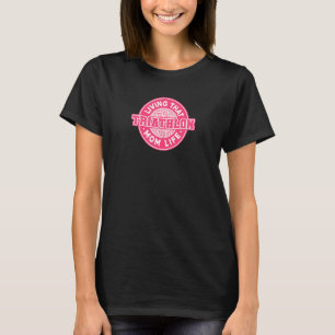 Vrouwen die leven met die Triathlon-mam die bike g T-shirt