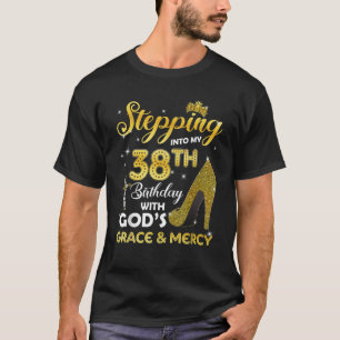 Vrouwen die mijn 38e verjaardag binnenvallen met g t-shirt