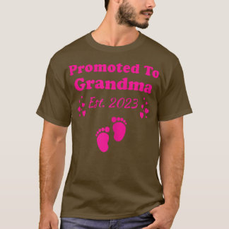 Vrouwen die naar oma 2023 worden bevorderd Zwanger T-shirt