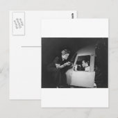 Vrouwen die op Vliegtuig rijden Briefkaart (Voorkant / Achterkant)