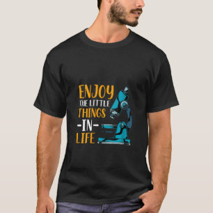 Vrouwen genieten van de kleine dingen in het leven t-shirt