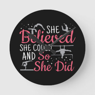 Vrouwen gymnastiek - ze geloofde dat ze kon ronde klok