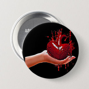 vrouwen hand houden bloedige hart gothic horror Ar Ronde Button 7,6 Cm