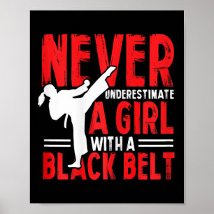 Vrouwen Karate Meisje Onderschat Nooit Een Meisje Poster