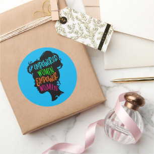 Vrouwen met een krachtige kracht ronde sticker