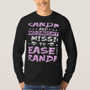 Vrouwen Oma en kleindochter plagen opa T-shirt