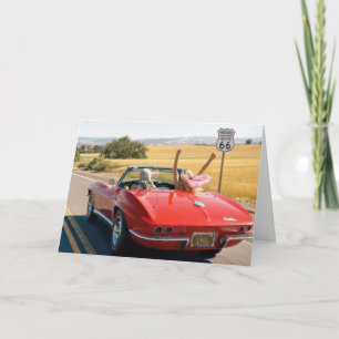 Vrouwen op verjaardag in een rode Corvette uit 196 Kaart