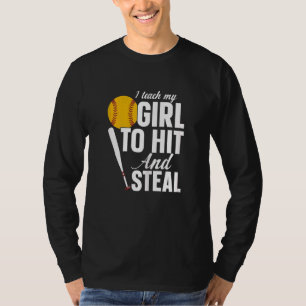 Vrouwen Softbal Mama Ik leer mijn meisje te slaan T-shirt