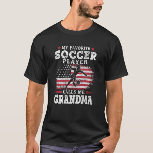 Vrouwen voetballer noemt me oma USA vlag niet T-shirt