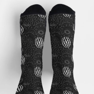 Vruchten naadloos patroon zwart-wit tropisch hout sokken