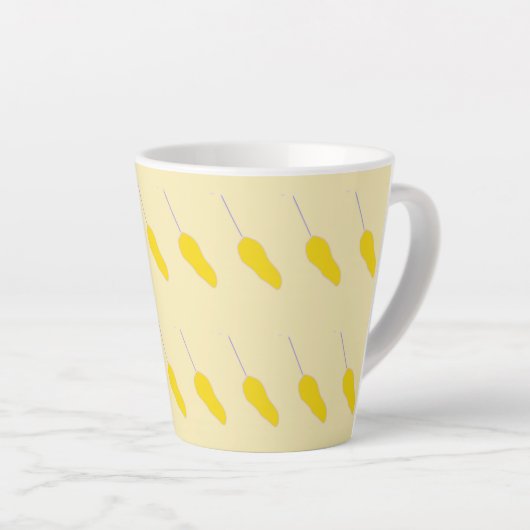 Vruchten van het aardontwerp latte mok (Rechterhoek)