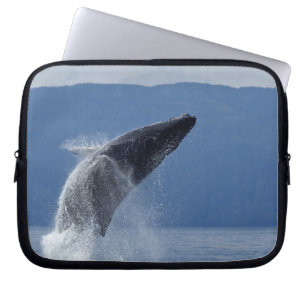 VS, Alaska, Angoon, Humpback Whale (Megaptera) Laptop Sleeve