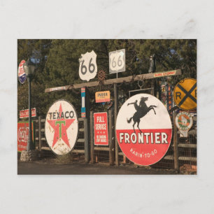 VS, Arizona, Sedona: Antieke reclameborden Briefkaart