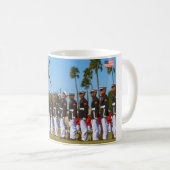 VS BESTRIJDEN PERSONEEL KOFFIEMOK (Voorkant rechts)