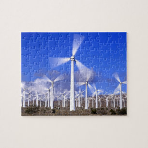 VS, Californië, Mojave. Uitzicht op een windturbin Legpuzzel