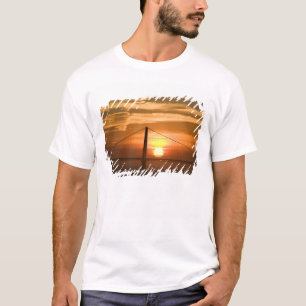 VS. Californië. San Francisco. Zonsondergang T-shirt