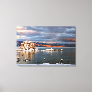 VS, Californië, Sunrise bij Mono Lake Canvas Afdruk