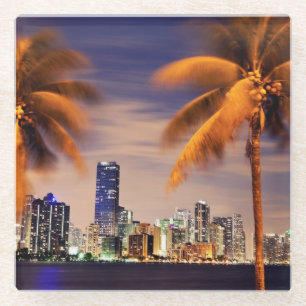 VS, Florida, Miami skyline bij schemering Glazen Onderzetter