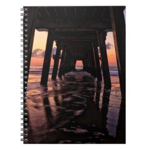VS, Georgia, Tybee Island, Pier bij Tybee Island Notitieboek