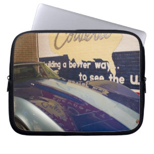 VS, Kentucky, Bowling Green: National Corvette 2 Laptop Sleeve