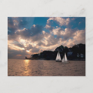 VS, Massachusetts. Zeilen bij zonsondergang Briefkaart