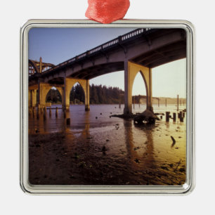VS, Oregon, Florence. Siuslaw-brug en Metalen Ornament