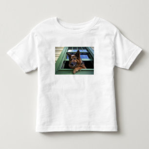 VS, Oregon, Portland. Griff de langharige Kinder Shirts