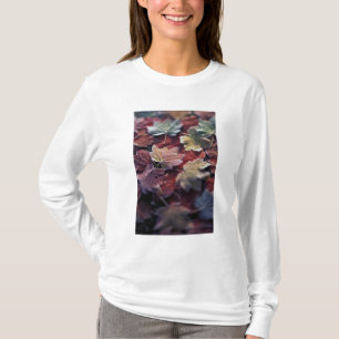 VS, Pacific Northwest. Japanse esdoornbladeren T-shirt