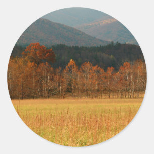 VS, Tennessee. Cades Cove in Smoky Mountain Ronde Sticker