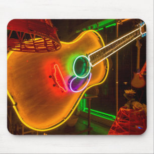 VS, Texas, Austin. Neon Gitaar Bij Chantage Muismat