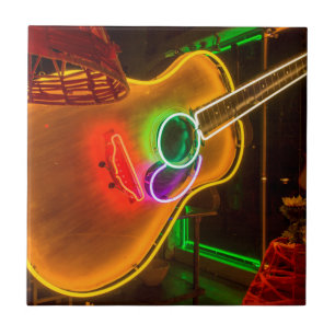 VS, Texas, Austin. Neon Gitaar Bij Chantage Tegeltje