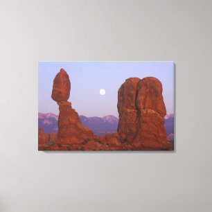 VS, Utah, Arches NP, Full Moon Rising bij Canvas Afdruk