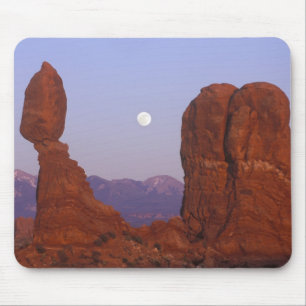 VS, Utah, Arches NP, Full Moon Rising bij Muismat