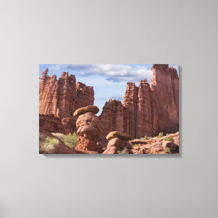 VS, Utah. Uitzicht op Fisher Towers. Credit als: D Canvas Afdruk