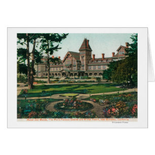 Vue extérieure de l'hôtel del Monte et des raisons