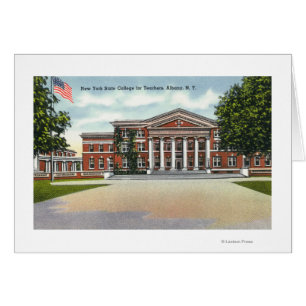 Vue extérieure de l'université d'état de NY pour