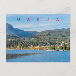 Vue panoramique sur le lac de Garde carte postale